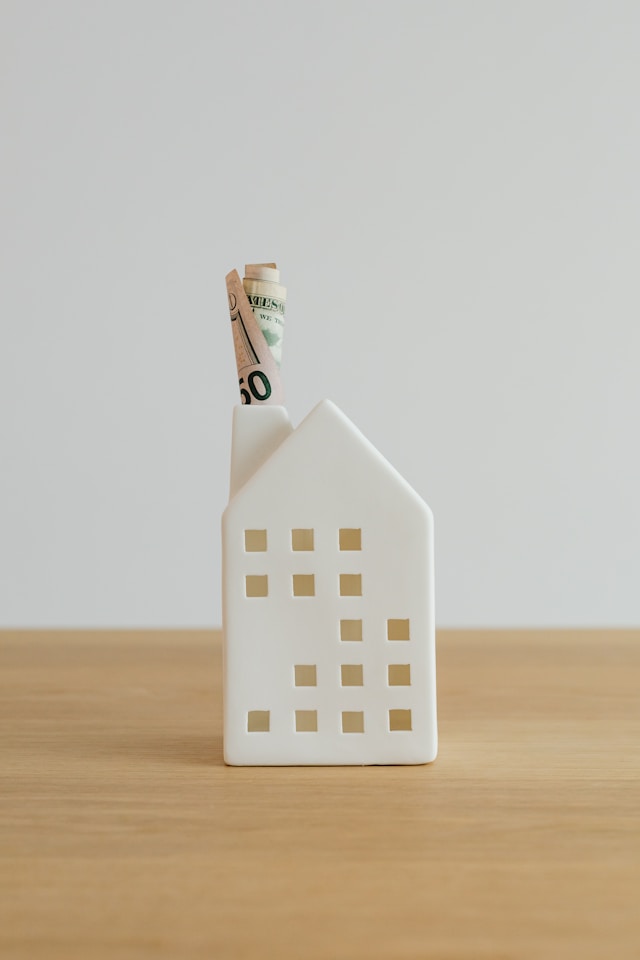 How to Save for a House Even on a Tight Budget: Smart Strategies