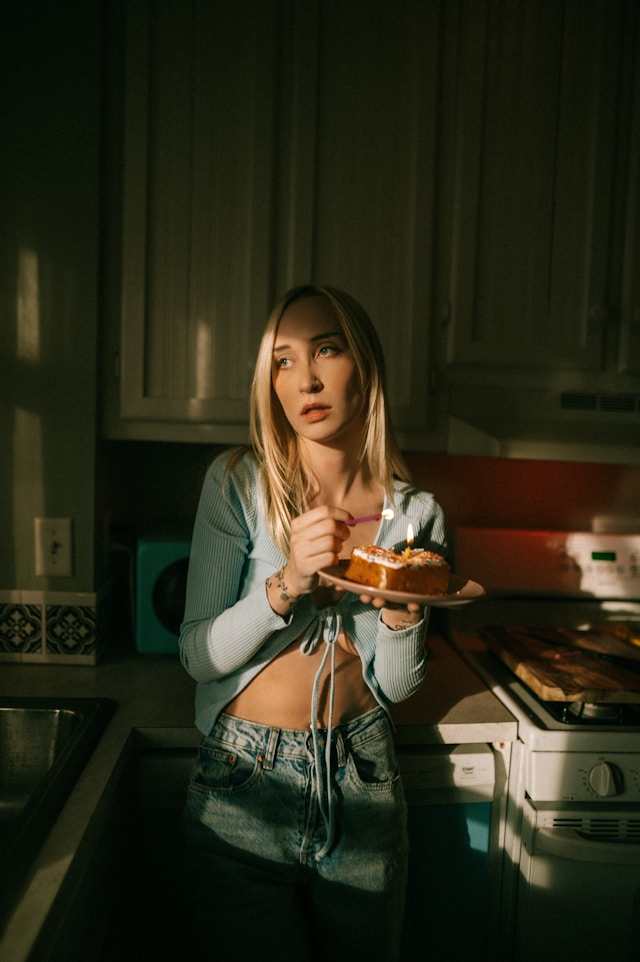 How to Stop Emotional Eating: Practical Steps for Lasting Change